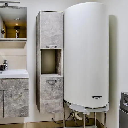 Charming Duplex Near Chateau Wifi Netflix Apartman *